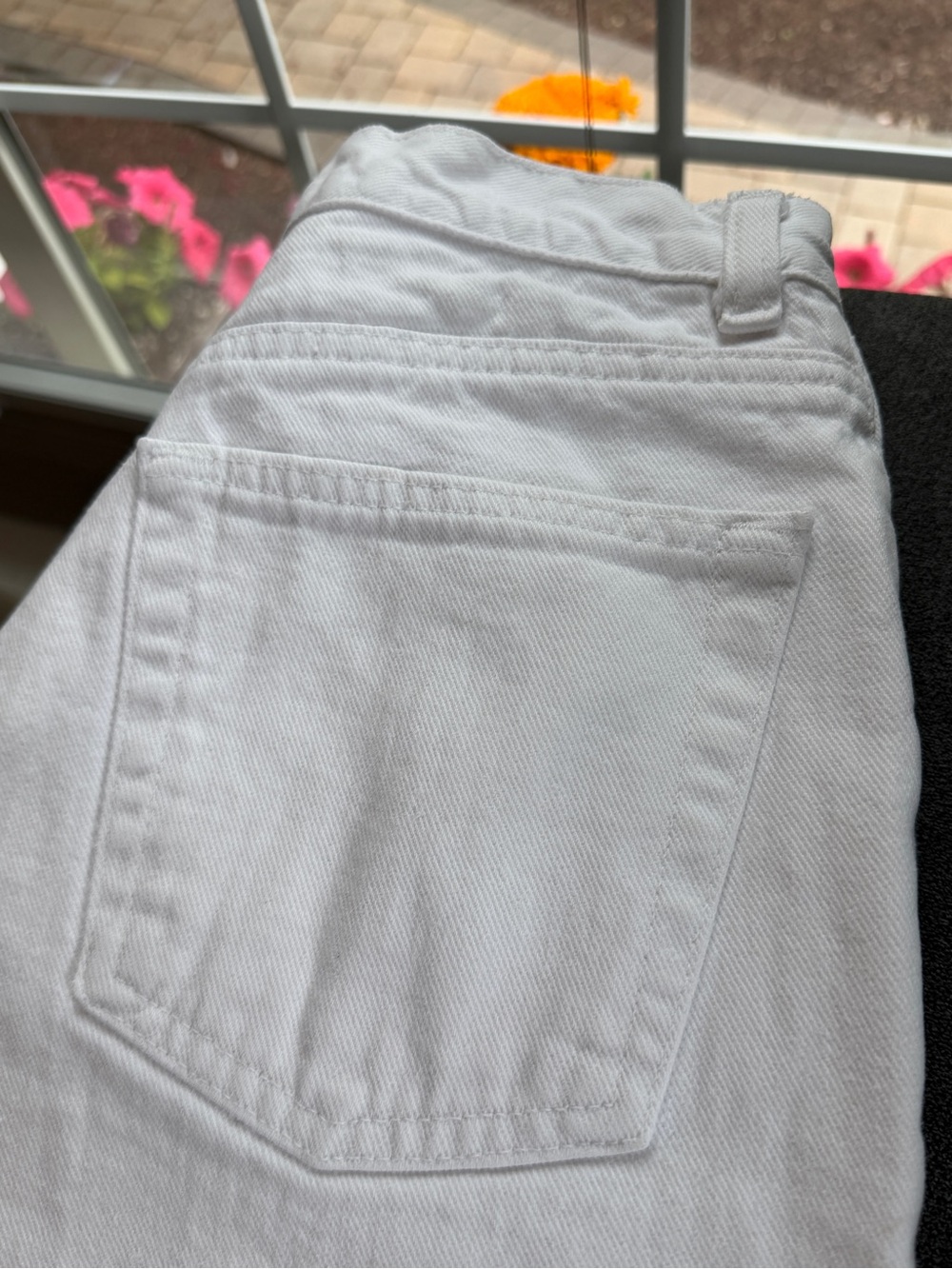 Vintage 90’s GAP White Classic Fit Tapered Mom Jeans 100% Cotton USA